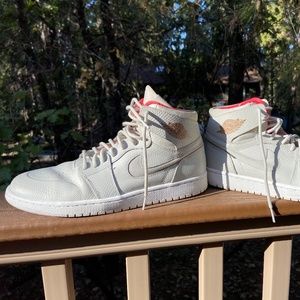 Air Jordan 1 Nouveau Retro High Mid Mens Size 10